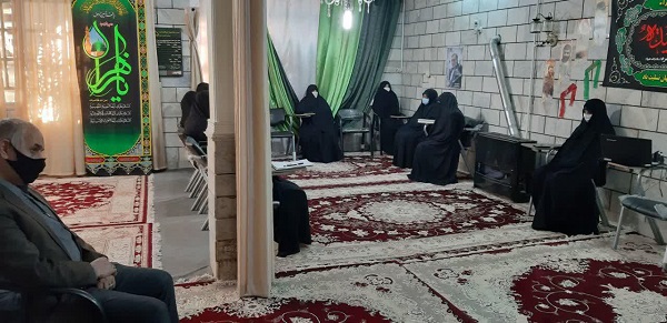برگزاری نشست بصیرتی-فاطمی در حوزه علمیه خواهران فاطمیه(سلام الله علیها) کاشان