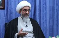 حوزه علمیه علوم انسانی غیر اسلامی را نقد کند