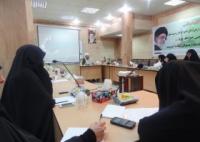 فعالیت در حوزه های علمیه عبادت است