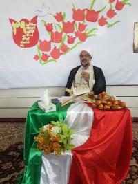 امام خمینی(رض) به جهت برخورداری از کمالات و جامعیت شخصیت در ابعاد مختلف، انسانی نادر بودند.
