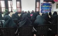 طلاب و مسئولان مدارس علمیه یکدیگر را در کسب فضایل اخلاقی یاری دهند