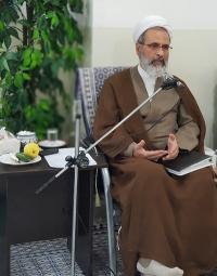پایه های تحلیلی شهید مطهری متقن بود