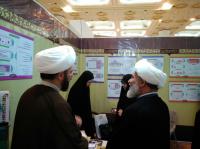 بازدید حجتالاسلام والمسلمین بهجتپور از غرفه مرکز مدیریت حوزههای علمیه خواهران در نمایشگاه قرآن