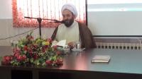 امروز پرچم هدایت گری انبیاء در دست حوزه و روحانیت است
