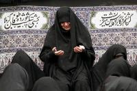 مطالعه تاریخ زندگی حضرت فاطمه(س) درس های فراوانی برای بانوان دارد