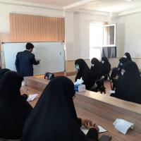 شناسایی، شبکه سازی، ظرفیت سنجی و ارتقا مهارتی گام های مهم در کانون دانش آموختگان هستند