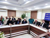 حضور گردشگران هم فرصت و هم تهدید است