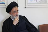 ابراز تأسف آیت الله مدرسی از توهین به بانوی محجبه در قطار تهران ـ یزد/ مسئولان ریشه این حوادث را بخشکانند