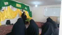 با خلوت گزینی و تفکر، انسانها می توانند بر مشکلاتشان فائق آیند