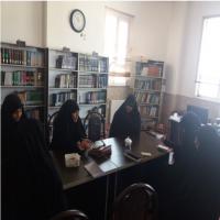 سمنان برگزاری میزگرد آسیب شناسی فرهنگ بی حجابی وتاثیر آن بر کرامت انسانی زن با توجه به بیانات مقام معظم رهبری مدظله العالی در مدرسه علمیه فاطمیه شهرستان گرمسار