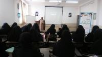  خواص باید کمک کنند تا جامعه بر محور ولایت فقیه بچرخد.
