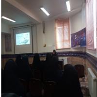 سمنان کارگاه اصول و شیو ه ی نقد کتاب در مدرسه فاطمیه س گرمسار