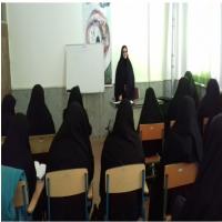 سمنان میزگرد پژوهشی با عنوان آسیب شناسی بی سوادی در خانواده درمدرسه علمیه فاطمه بنت اسد (س)