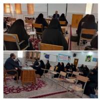 سمنان سلسله نشست های جهاد تبیین با عنوان ارز ترجیحی پیامدها و راهکارها با حضور دکتر عبدالمحمد کاشیان عضو هیئت علمی دانشگاه سمنان در موسسه آموزش عالی عصمتیه سمنان