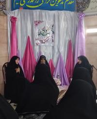 مرکز تخصصی فقه و اصول النفیسه اصفهان میزبان بانوی طلبه هندوستانی