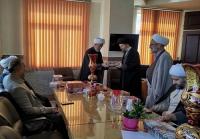 نشست هم اندیشی نقد و بررسی 