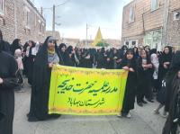حضور باشکوه طلاب در پیاده روی کاروان درون محله ای غدیر بهاباد