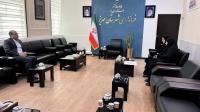 تقدیر مدرسه علمیه الزهرا(س) مهریز از فرماندار