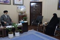 دیدار مدیر مدرسه علمیه الزهرا (س) بافق با امام جمعه؛ بررسی کمبودها و چالشهای سال تحصیلی جدید