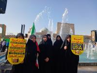 تصاویر/ حضور مدیر و طلاب حوزه علمیه خواهران استان یزد در راهپیمایی یوم‌الله ۱۳ آبان