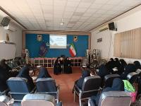 برگزاری نشست«حجاب در مناظره‌های امروز؛ آسیب‌شناسی رویکردها» در حوزه علمیه خواهران یزد +عکس