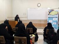 فرزند، نعمت الهی و عامل پویایی جامعه است.