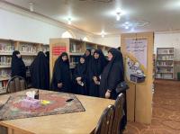 بازدید طلاب کشور عراق از کتابخانه، مدرسه علمیه تخصصی فاطمه الزهراءـ سلام الله علیها ـ آبادان 