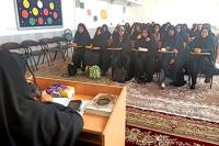 برگزاری کارگاه «زیبایی زیر ذره‌بین فقه» با محوریت بررسی آرایش‌های نوظهور، در مدرسه علمیه فاطمیه(س) فسا