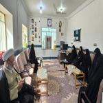مدیر حوزه علمیه خواهران یزد پای صحبت‌های کادر مدرسه حضرت خدیجه(س) بهاباد نشست