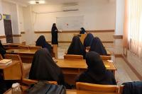 پوشش با محوریت مدگرایی و تأثیر آن بر سبک زندگی اسلامی